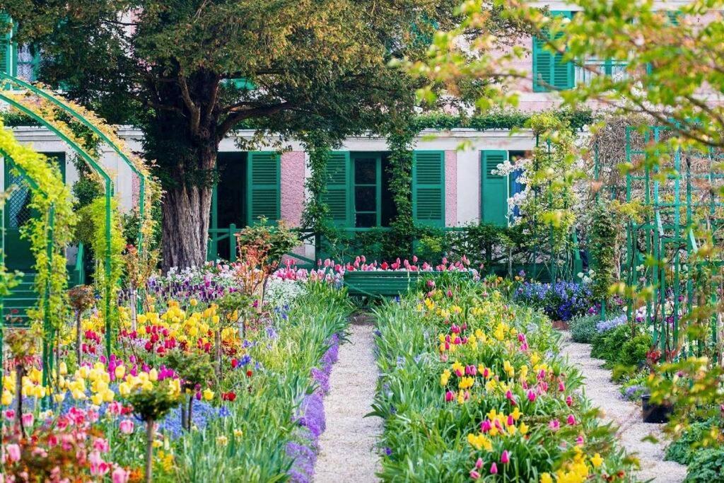 Maison Fleurs De Lys, Climatisee, Wifi Et Parking Privee Gratuit, Lave-Linge, Vernon Giverny מראה חיצוני תמונה