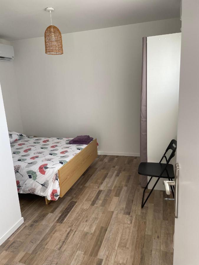 Maison Fleurs De Lys, Climatisee, Wifi Et Parking Privee Gratuit, Lave-Linge, Vernon Giverny מראה חיצוני תמונה